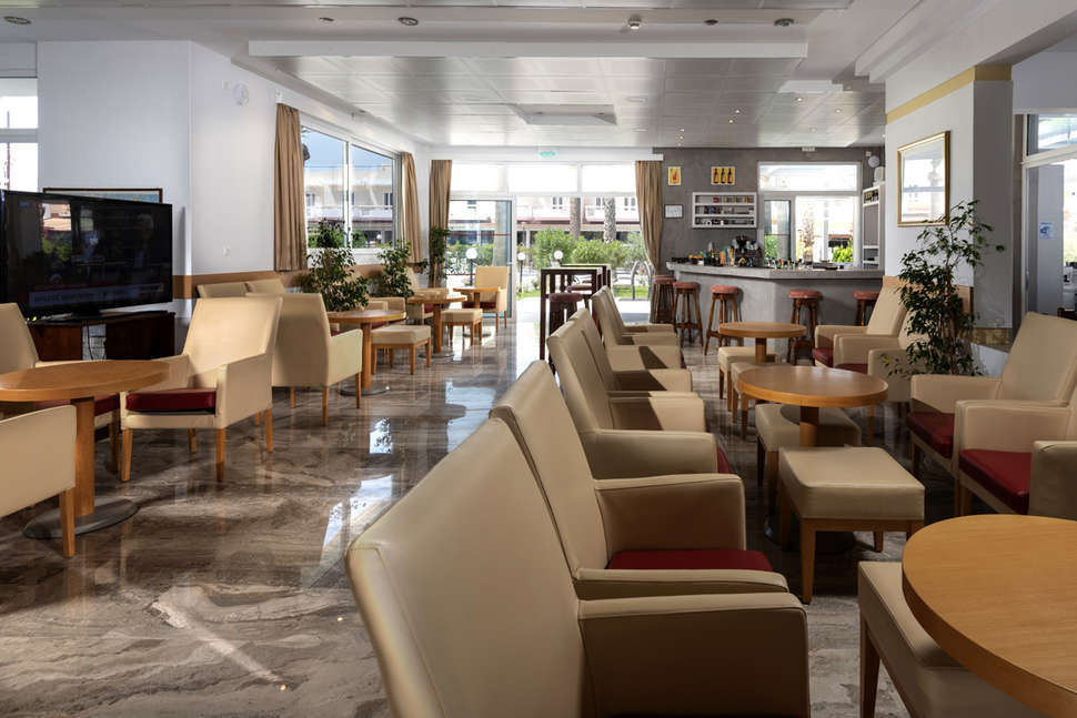 Een foto van het interieur van Hotel Tropical Sol