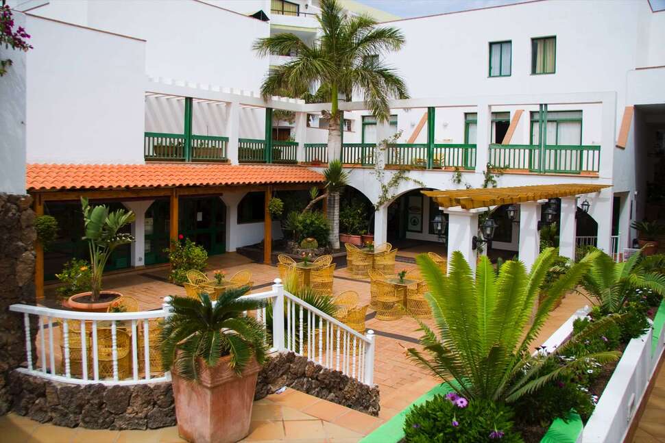 Een foto van Aparthotel Esquinzo y Monte del Mar