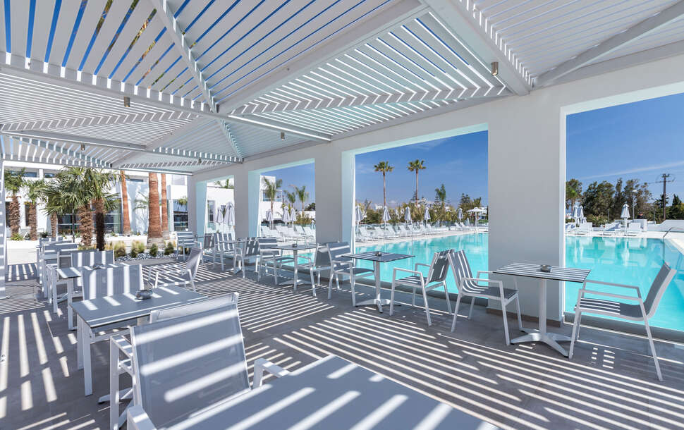 Een foto van het terras bij Blue Lagoon Ocean