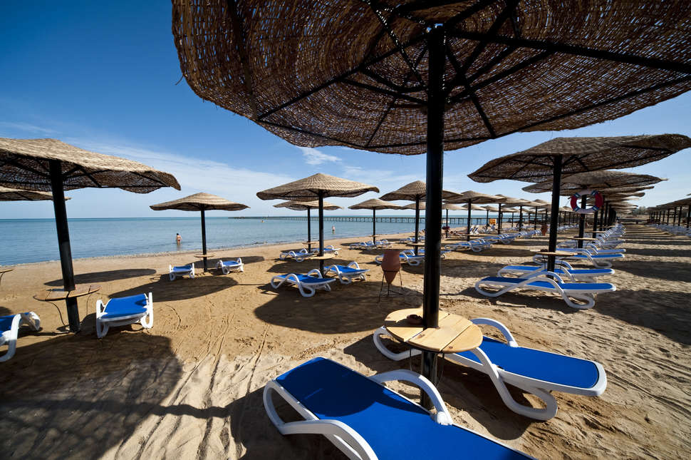 Een foto van het strand bij AMC Royal Hotel & Spa