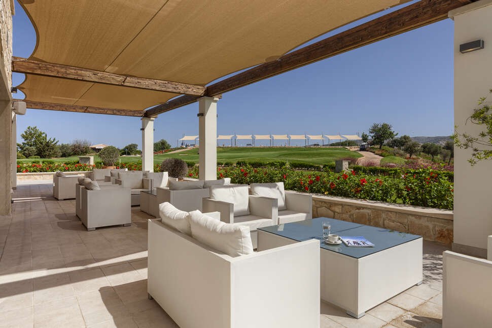 Een foto van Aphrodite Hills Rentals