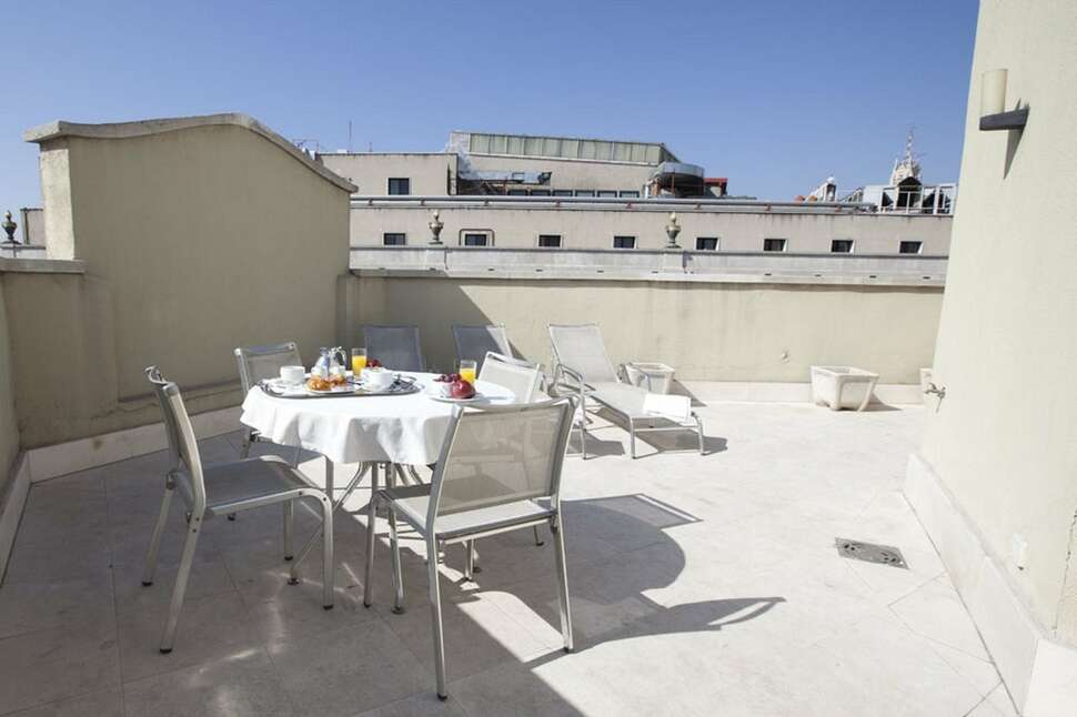 Een foto van de faciliteiten bij Hotel Quatro Puerta Del Sol