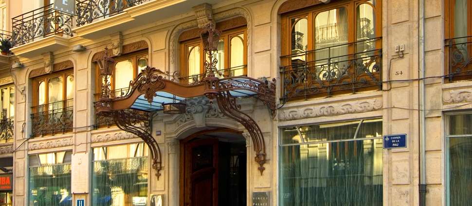 Ein Foto von der Außenansicht des Vincci Palace