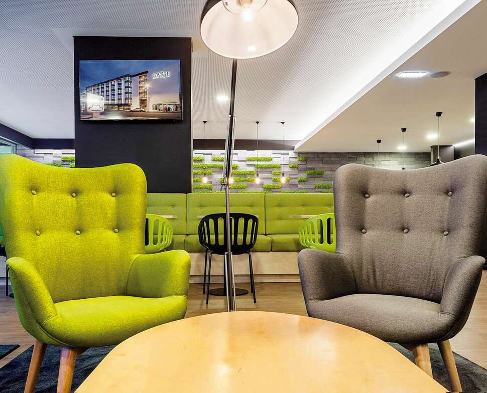 Een foto van de faciliteiten bij Neat Hotel Avenida