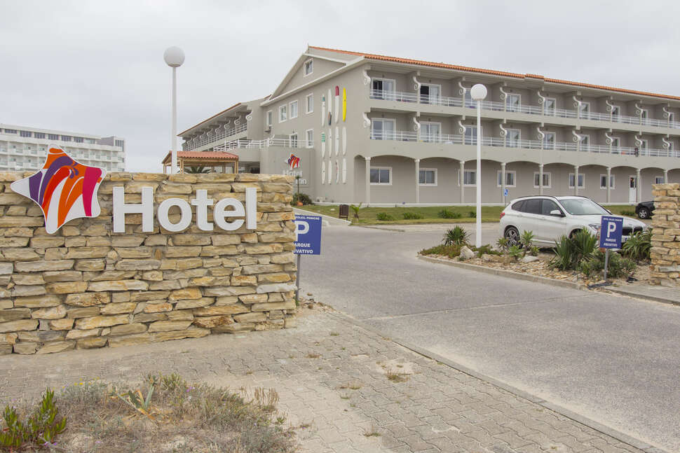 Ein Foto von der Außenansicht des Star Inn Peniche