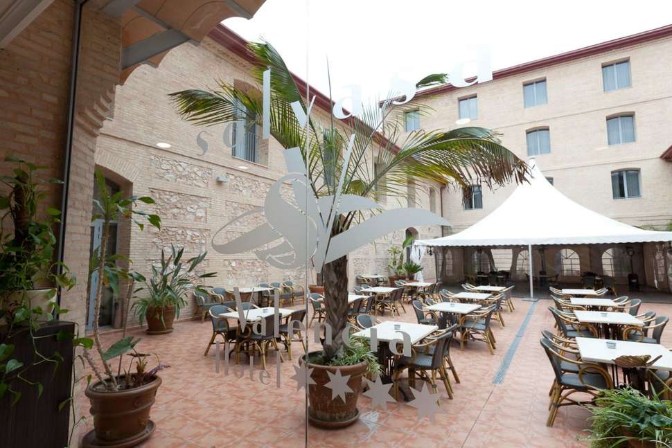 Een foto van de faciliteiten bij Dwo Valencia by Checkin