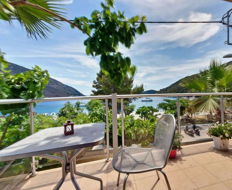 Ein Foto Rouda Bay Hotel