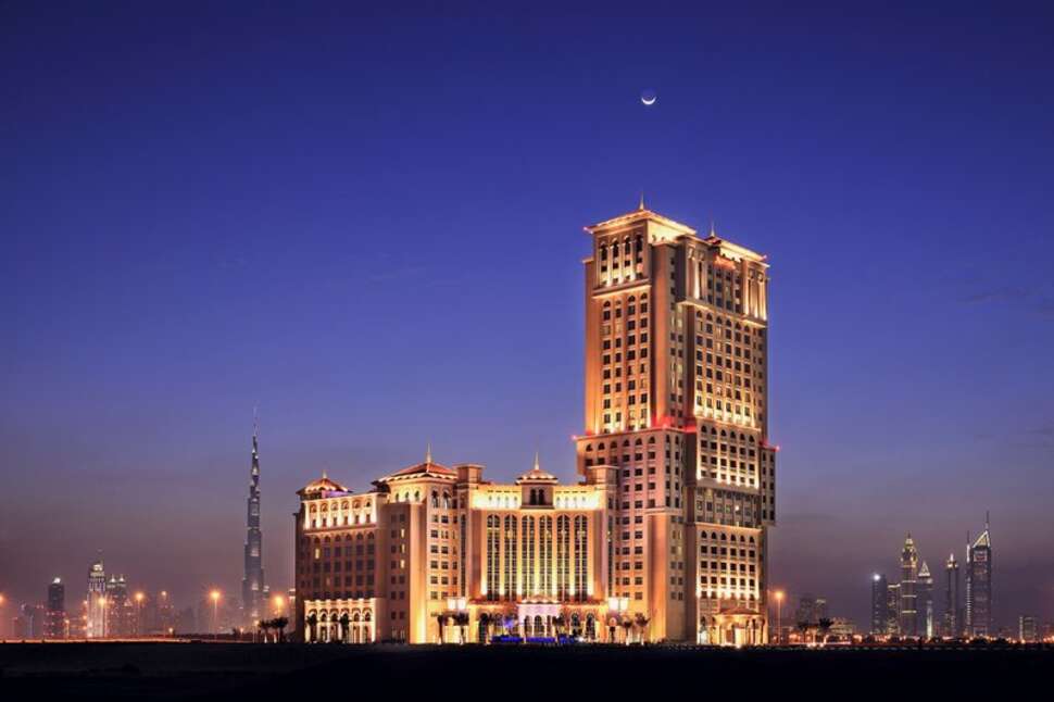 Ein Foto von der Außenansicht des Marriott Hotel Al Jaddaf