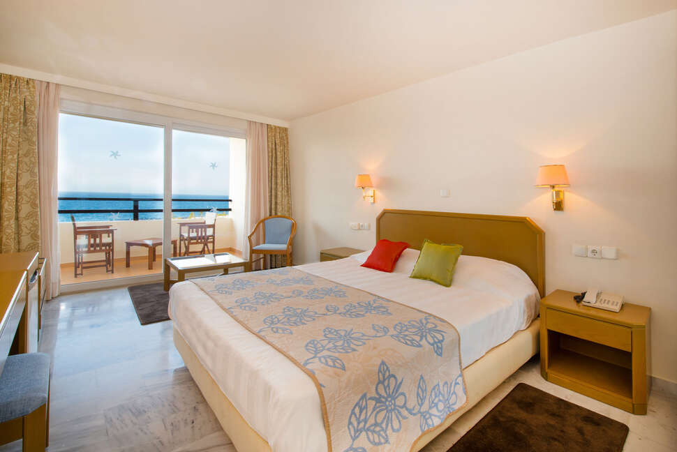 Een foto van Iberostar Waves Creta Panorama & Mare