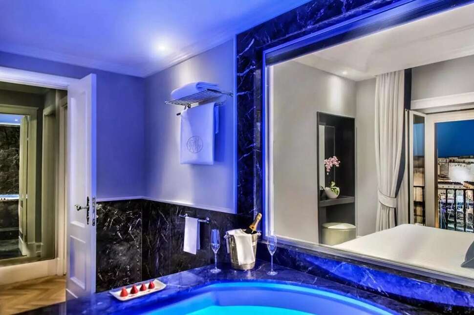 Een foto van Grand Hotel Santa Lucia