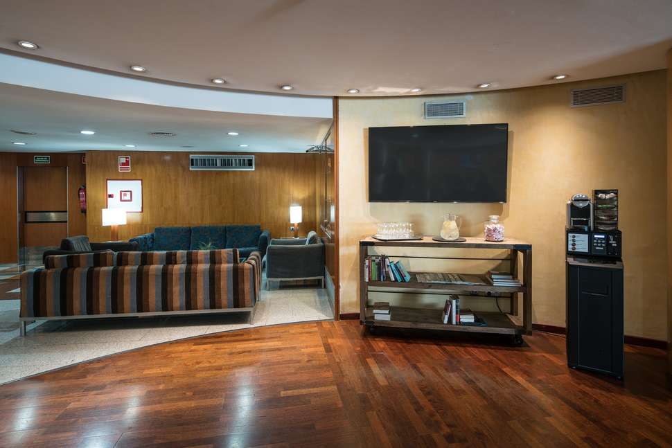 Een foto van het interieur van Catalonia Park Putxet