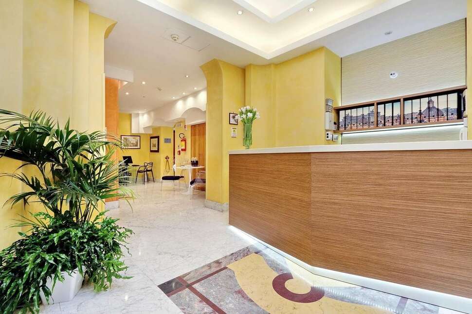 Een foto van het interieur van Hotel Camelia