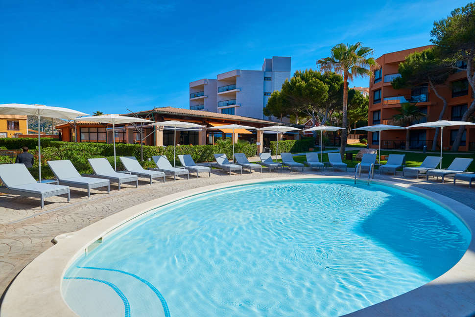 Een foto van het zwembad bij Protur Turo Pins Hotel