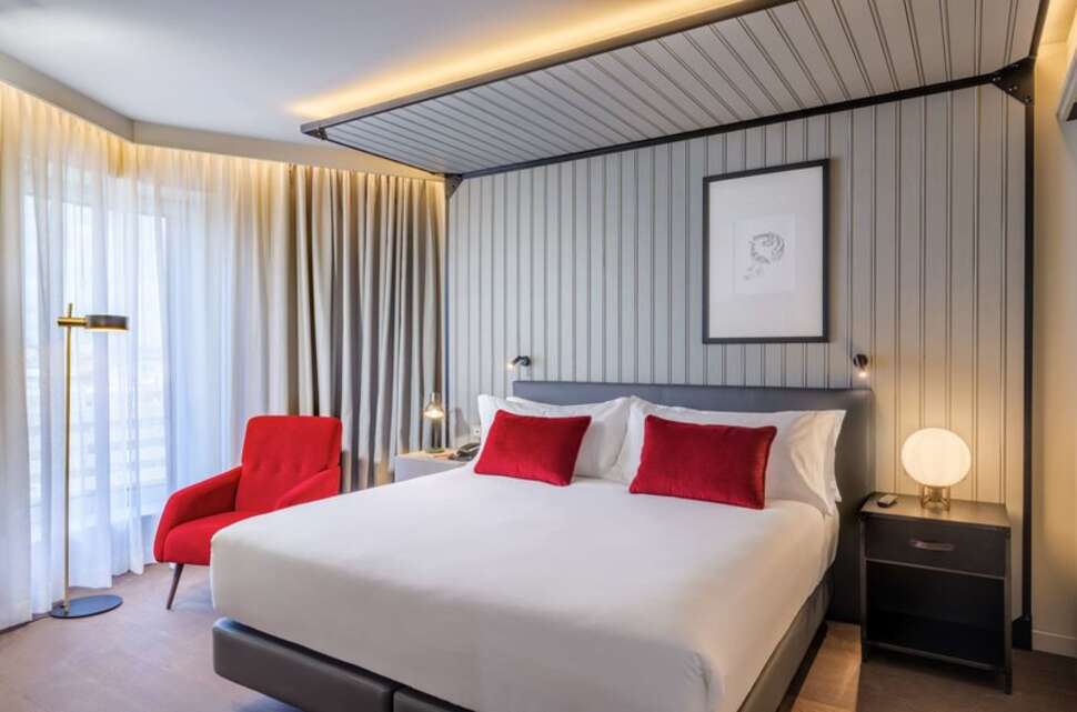 Ein Foto Canopy by Hilton Madrid Castellana