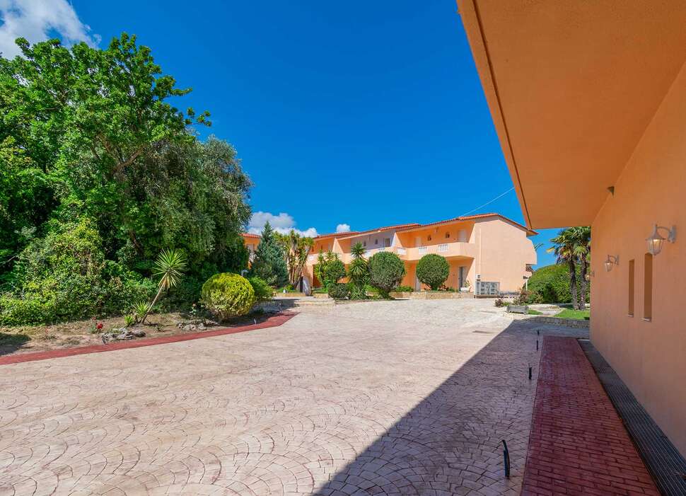 Ein Foto vom Innenbereich im Hotel Ibiscus Corfu