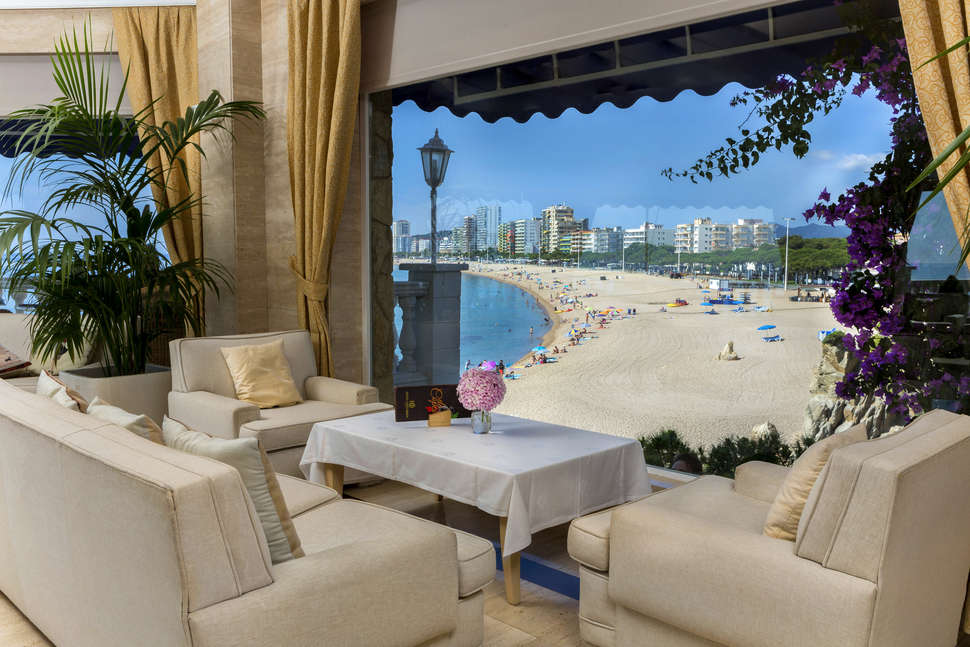 Een foto van het interieur van Hotel Costa Brava