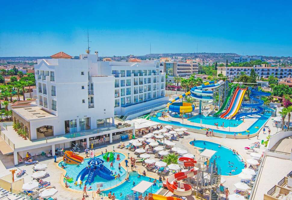Ein Foto Marlita Beach Hotel Apartments