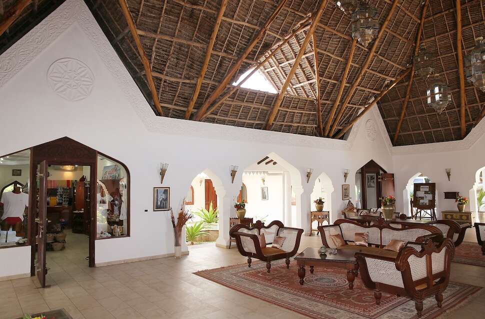 Een foto van het interieur van Sultan Sands Islands Resort