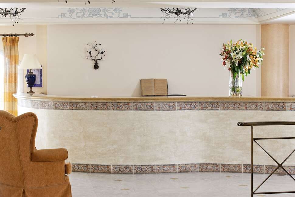 Een foto van het interieur van Santo Miramare Resort