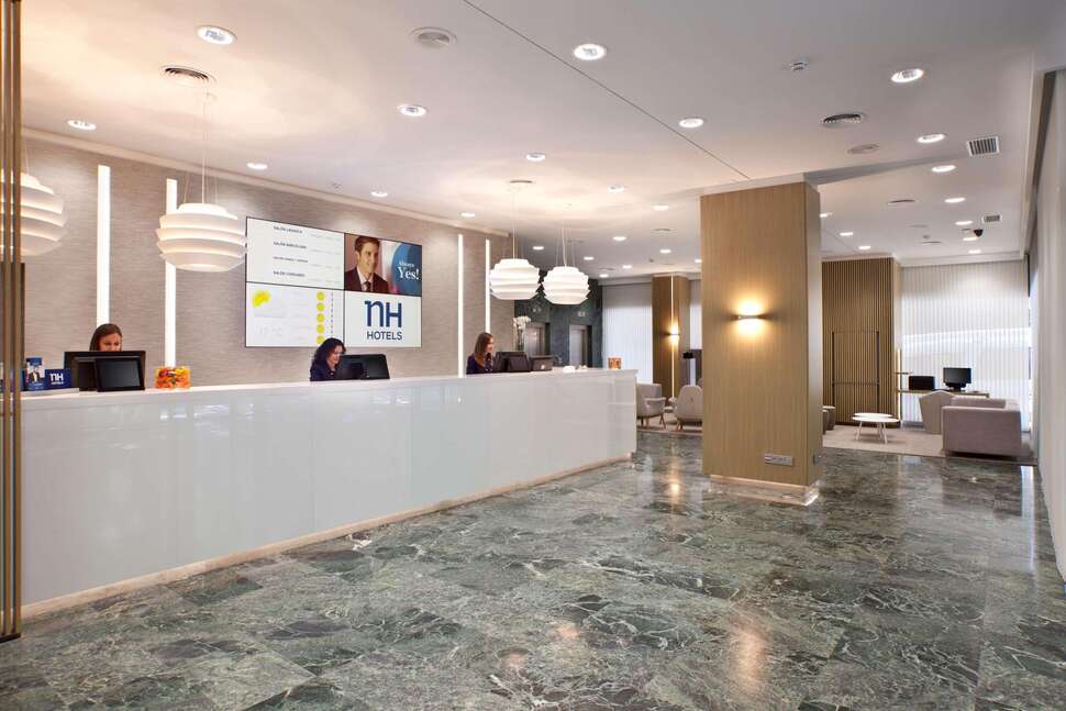 Een foto van het interieur van NH Madrid Ventas