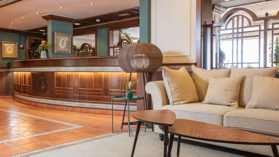 Een foto van het interieur van Hotel Roses Platja