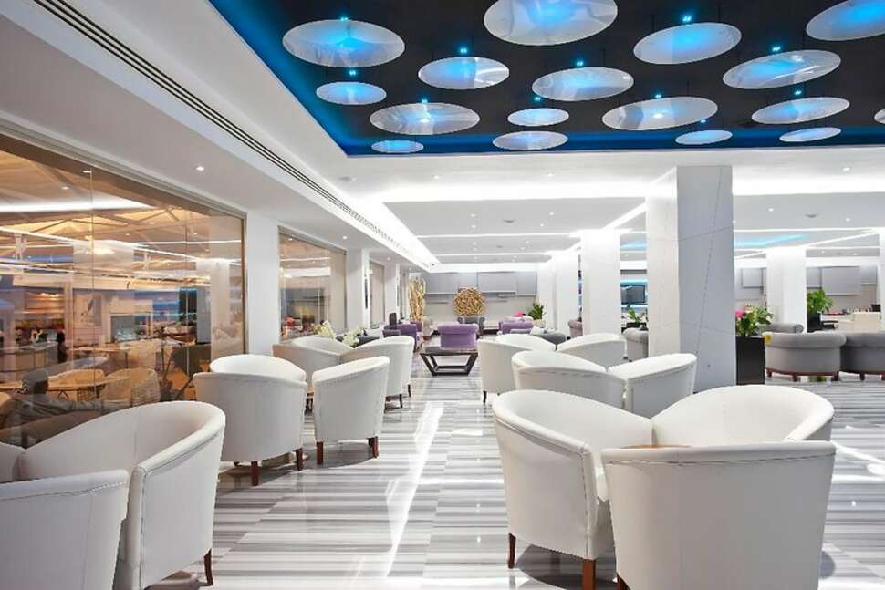 Een foto van het interieur van Hotel Torre del Mar