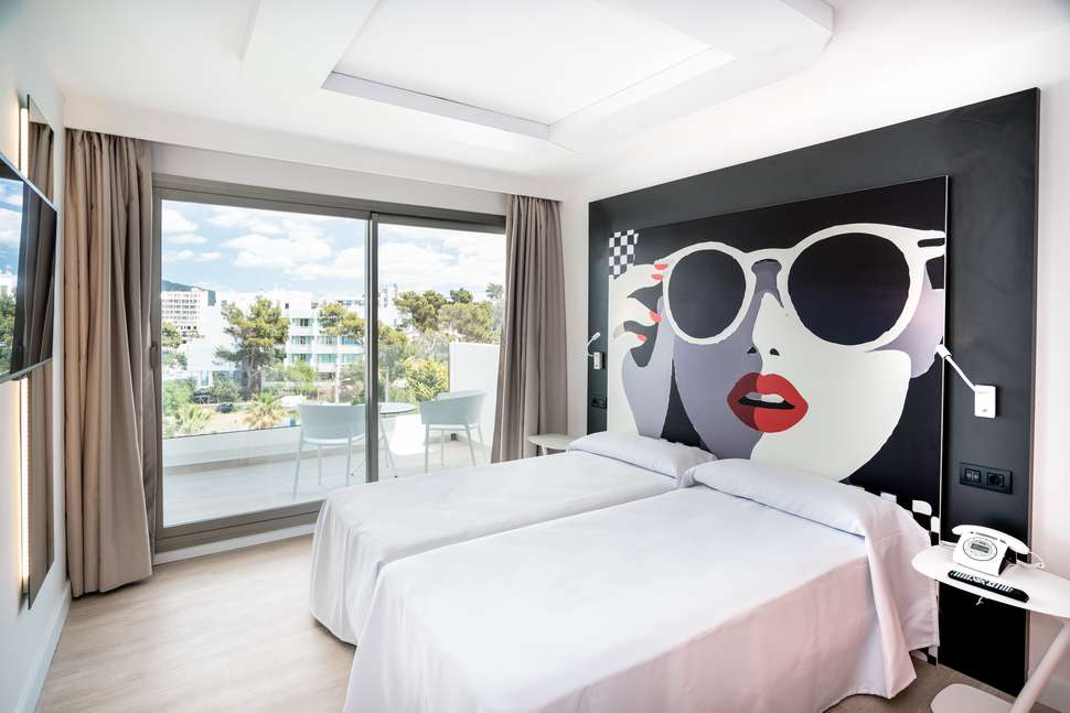 Een foto van THB Naeco Ibiza