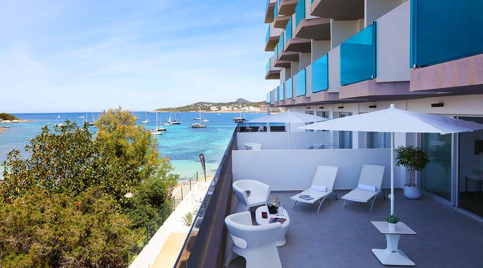 Een foto van Axel Beach Ibiza