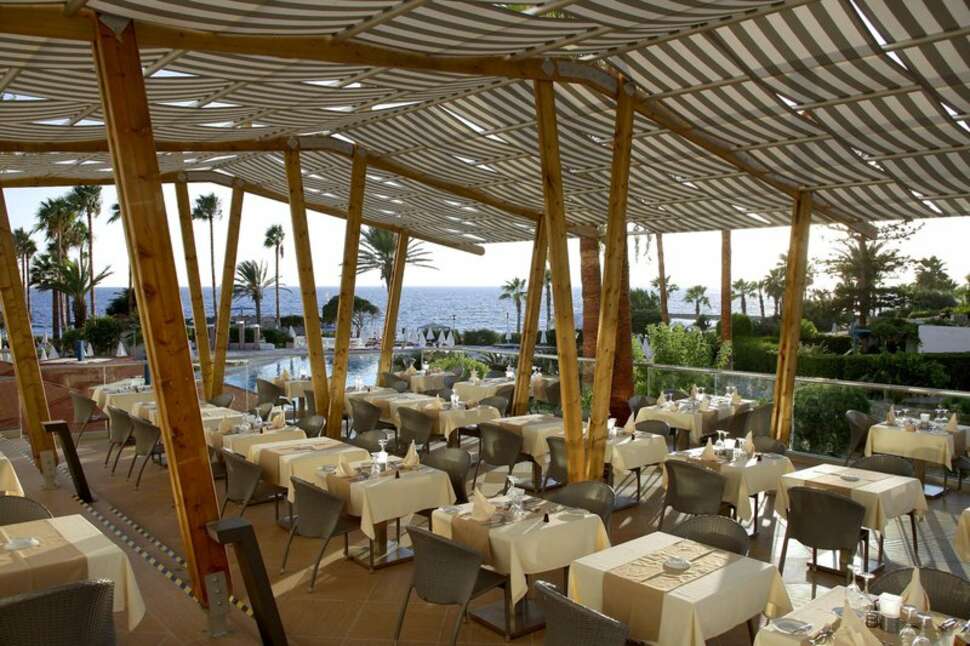 Een foto van de faciliteiten bij Leonardo Plaza Cypria Maris Beach Hotel & Spa