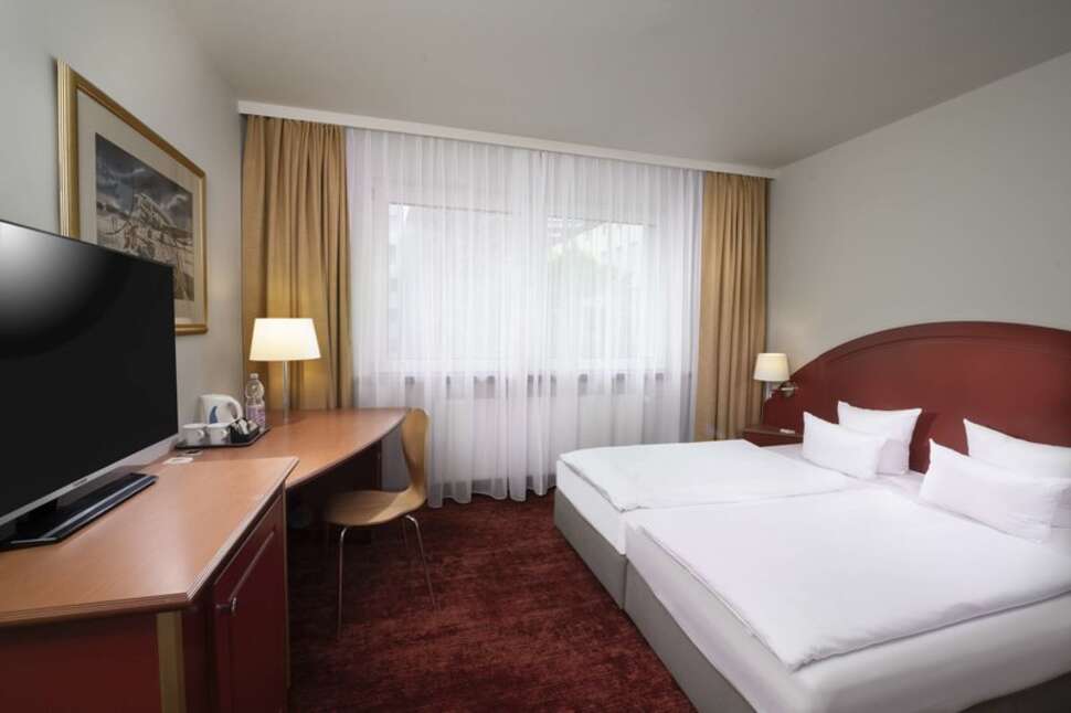 Een foto van Sorat Hotel Ambassador