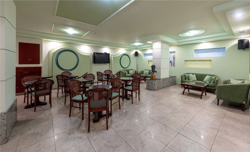 Een foto van het interieur van Sirene Beach Hotel