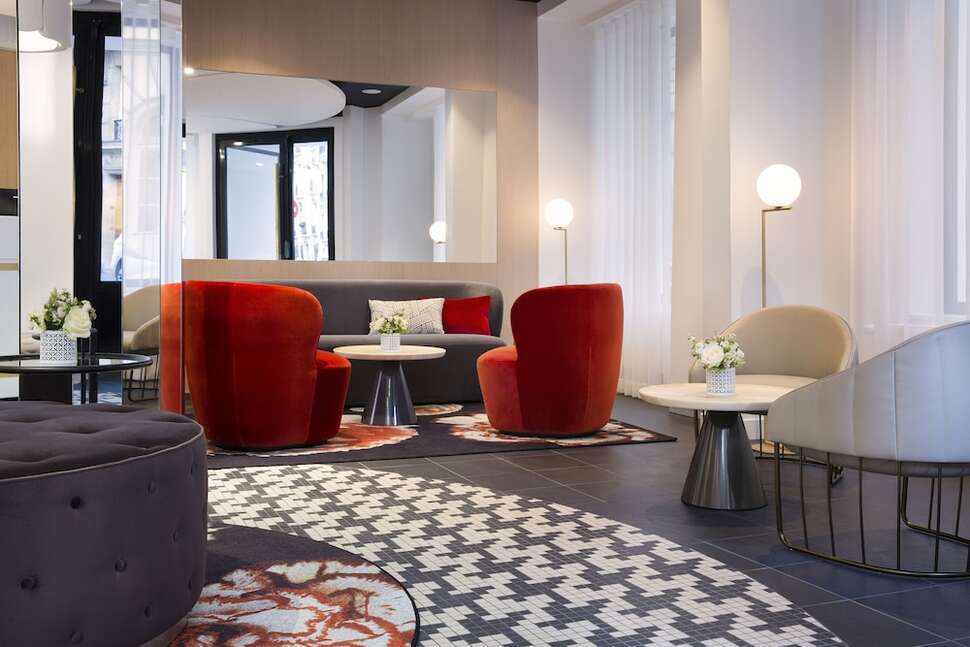 Ein Foto vom Innenbereich im Hotel Pastel Paris