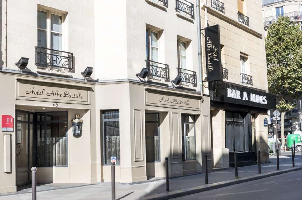 Een foto van de buitenkant van Hotel Albe Bastille
