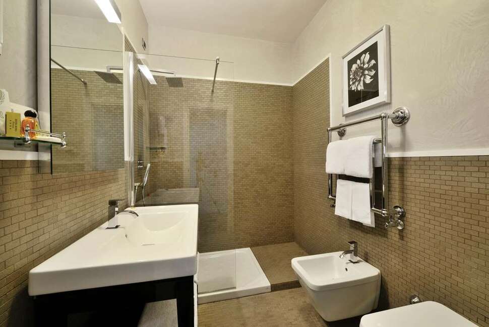 Ein Foto Hotel Roma Florence
