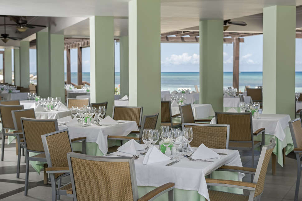 Een foto van Iberostar Selection Rose Hall Suites