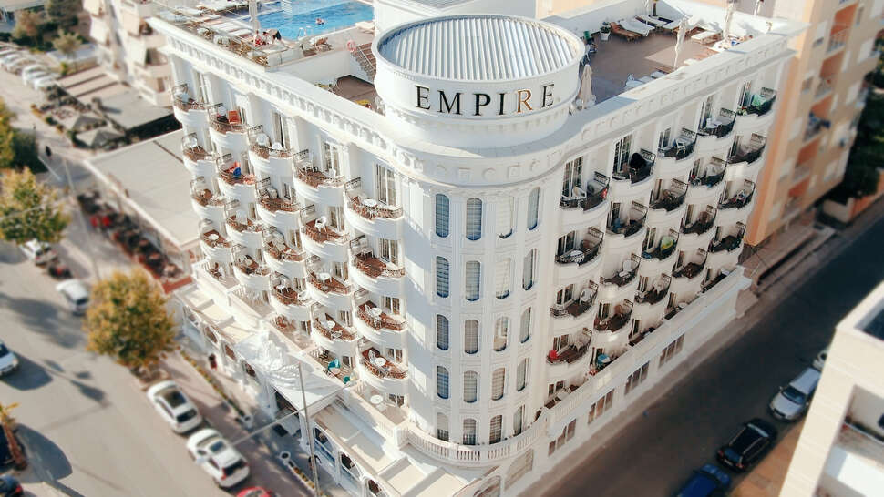 Een foto van Empire Hotel