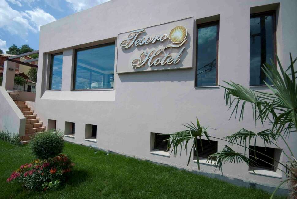 Ein Foto Tesoro Hotel Nikiana