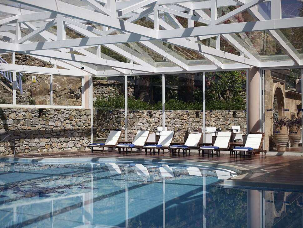 Ein Foto vom Pool im Mitsis Rodos Village Beach Hotel