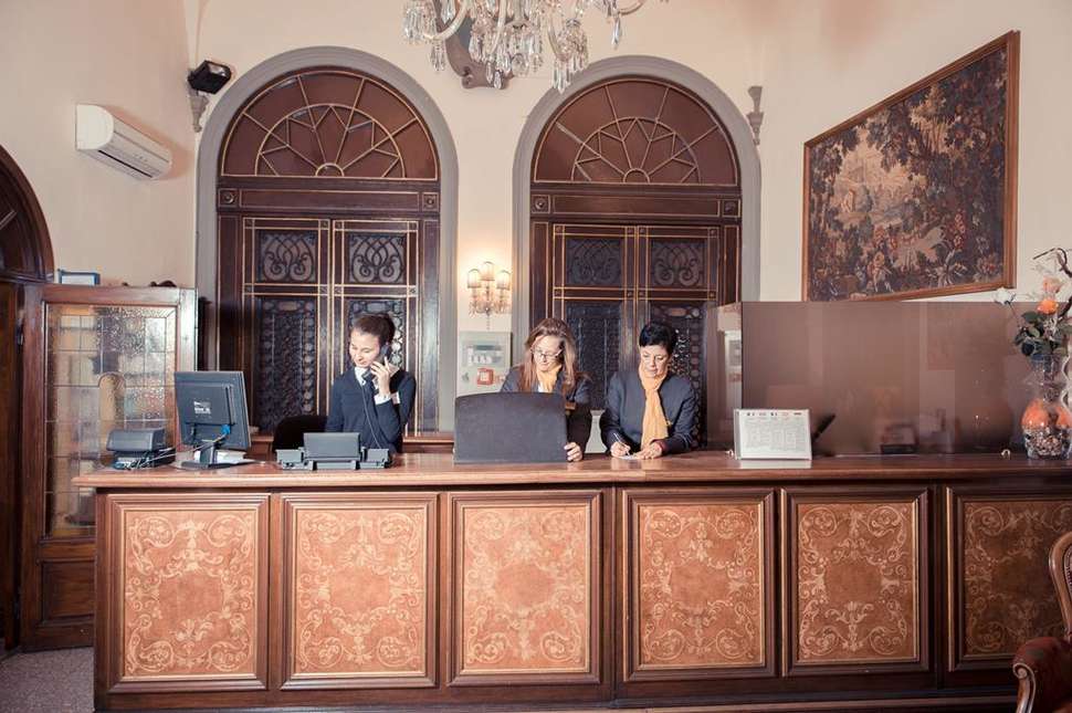 Een foto van de faciliteiten bij Hotel Paris Florence
