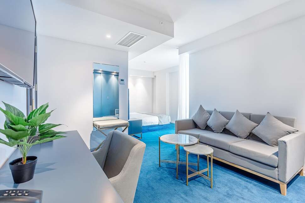 Een foto van Ramada by Wyndham Tbilisi Old City