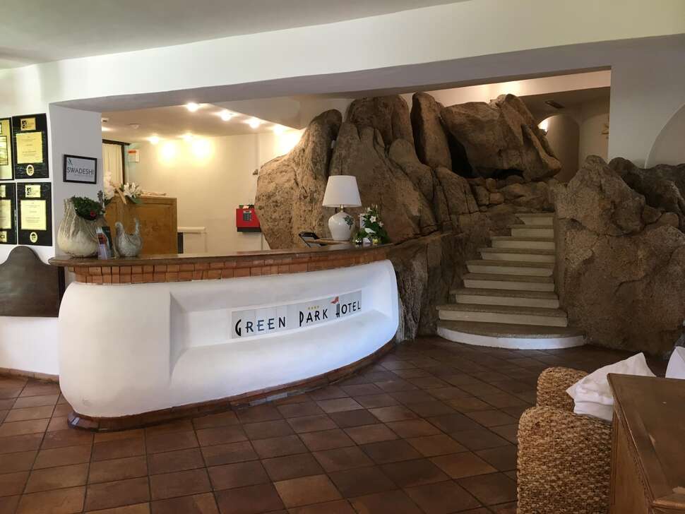 Een foto van Green Park Hotel