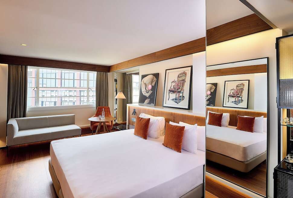 Ein Foto The Level at the Melia White House