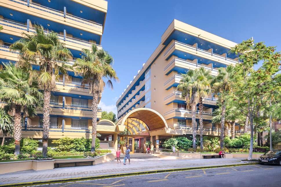 Ein Foto von der Außenansicht des 4R Hotel Playa Park