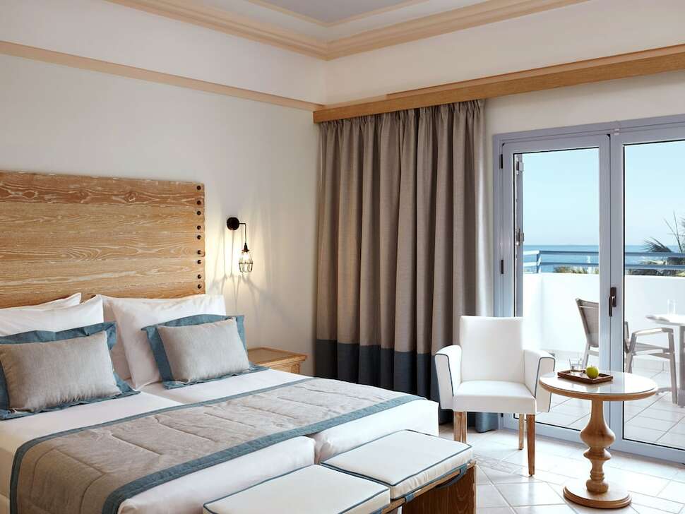 Ein Foto Mitsis Rodos Village Beach Hotel