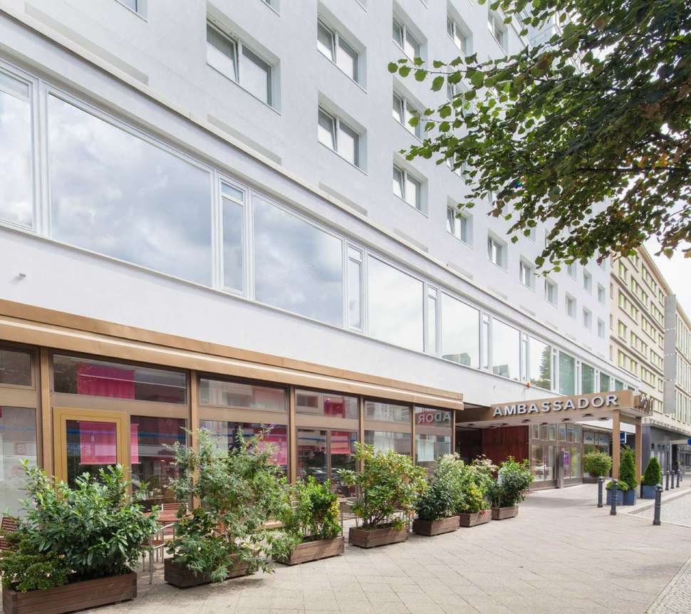 Een foto van Sorat Hotel Ambassador