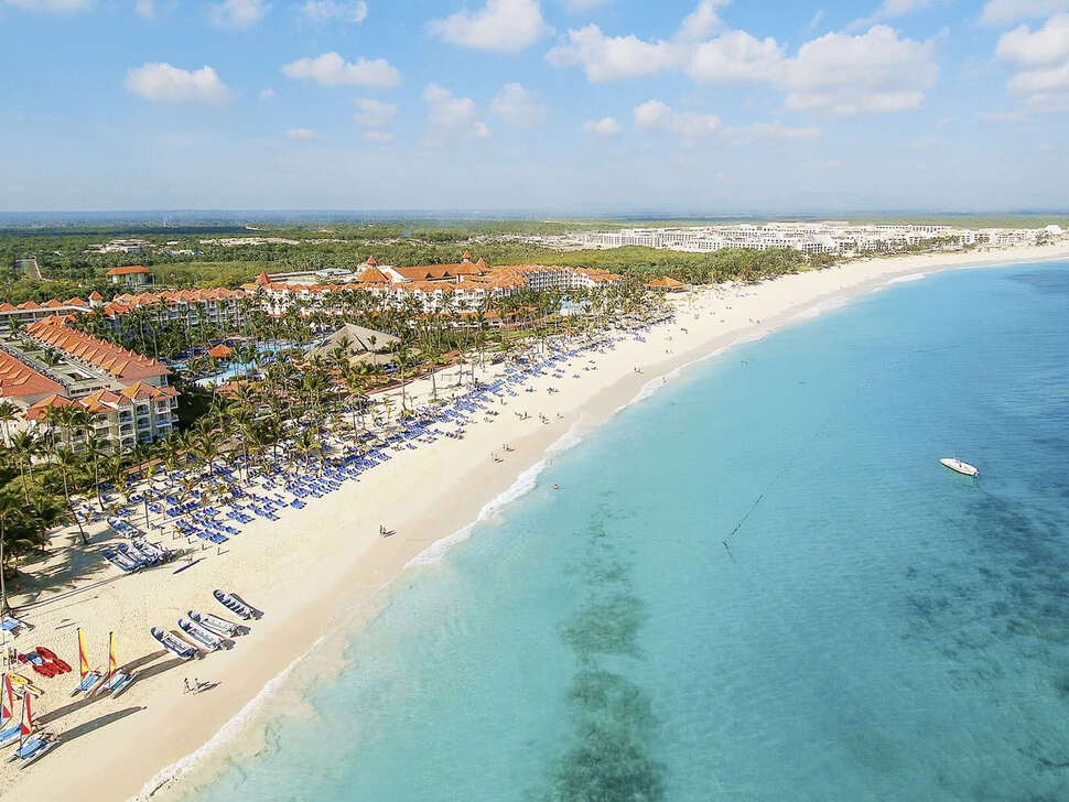 Een foto van het strand bij Occidental Caribe