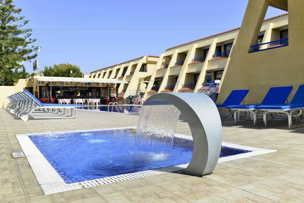 Ein Foto Napa Prince Hotel Apartments