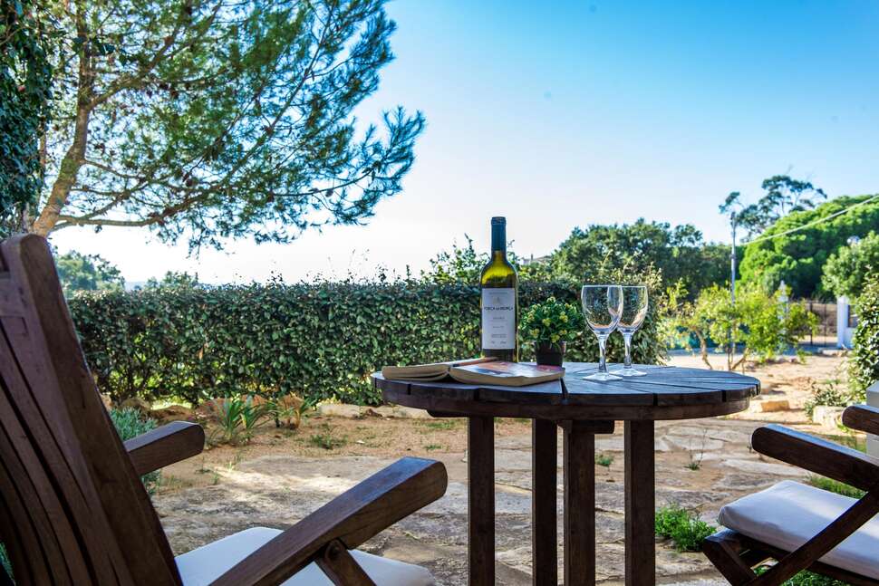 Een foto van het terras bij Vale d'el Rei Hotel & Villas