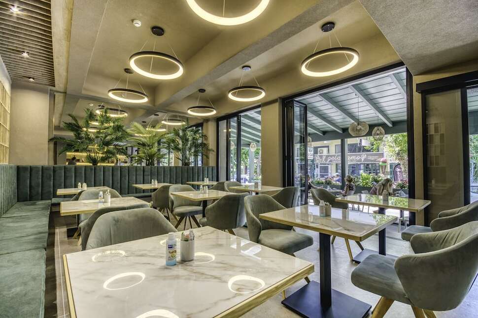 Ein Foto Astron Hotel