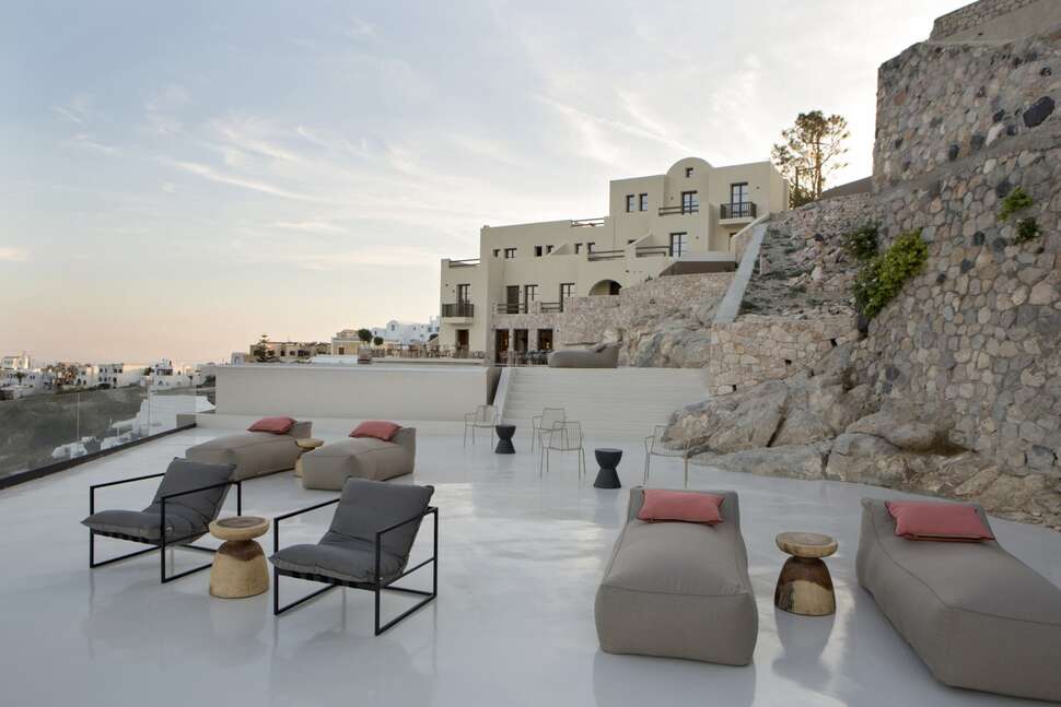 Ein Foto von der Terrasse im Elessa Hotel